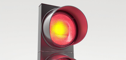 When Do Positions Automatically Close in the Forex Market?