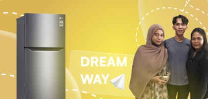 Trader Delights His Mother and Wife With Presents | Dreamway